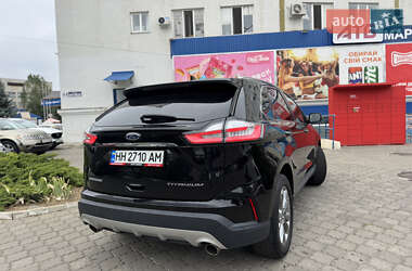 Внедорожник / Кроссовер Ford Edge 2019 в 