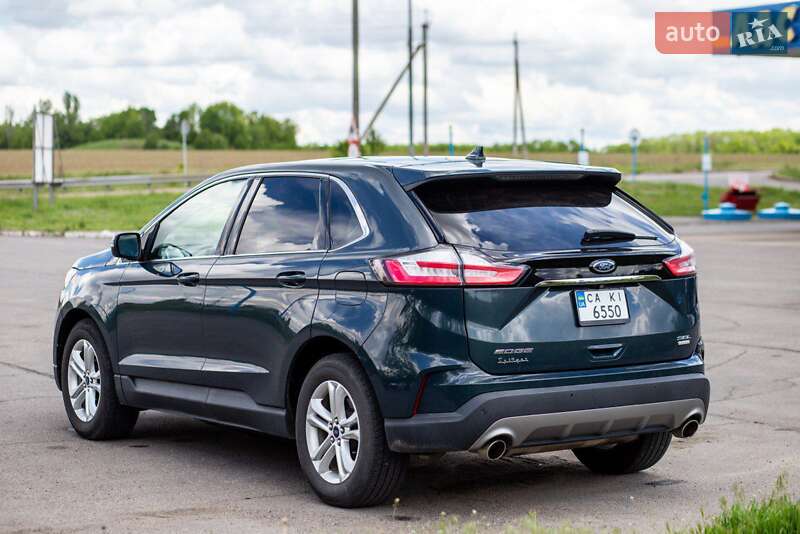 Позашляховик / Кросовер Ford Edge 2018 в Умані