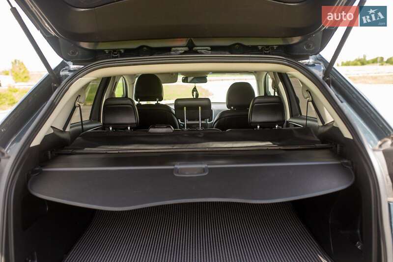 Позашляховик / Кросовер Ford Edge 2018 в Умані