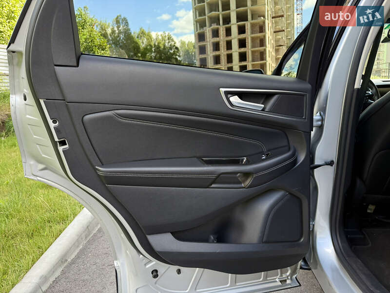 Позашляховик / Кросовер Ford Edge 2017 в Тернополі
