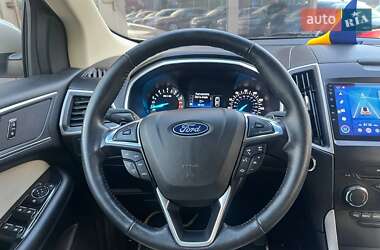 Внедорожник / Кроссовер Ford Edge 2018 в 