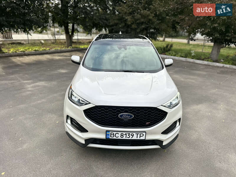 Позашляховик / Кросовер Ford Edge 2019 в Києві