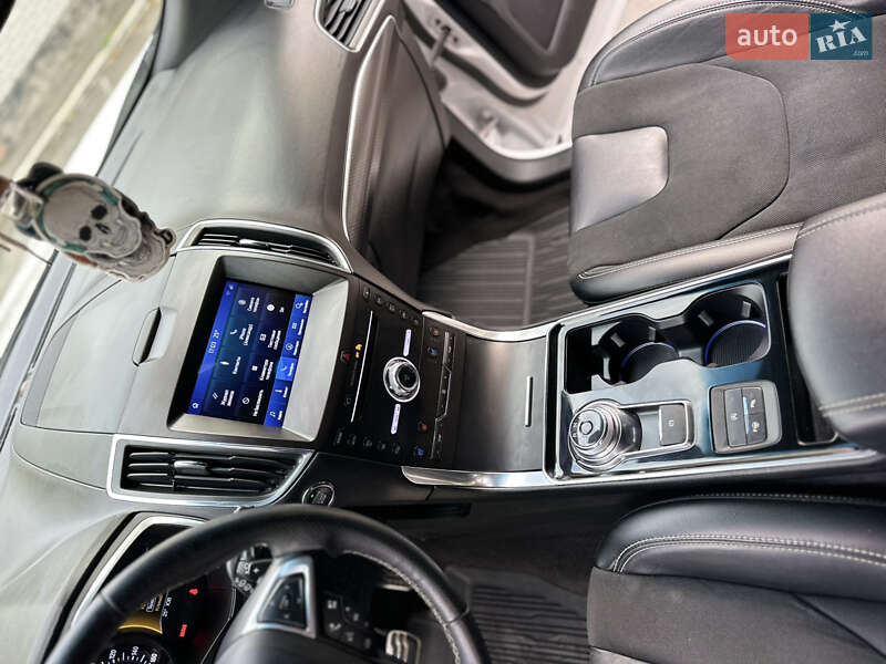Позашляховик / Кросовер Ford Edge 2019 в Києві