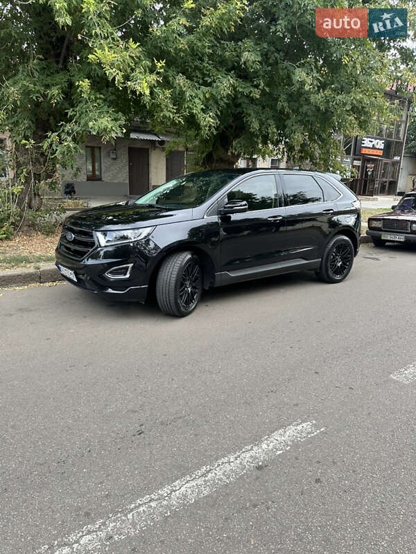 Внедорожник / Кроссовер Ford Edge 2016 в Николаеве