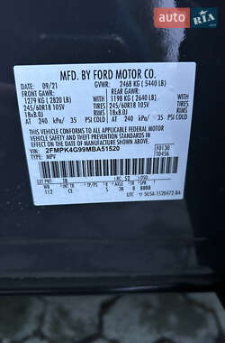 Внедорожник / Кроссовер Ford Edge 2021 в 