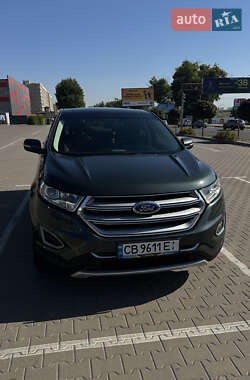 Внедорожник / Кроссовер Ford Edge 2015 в 