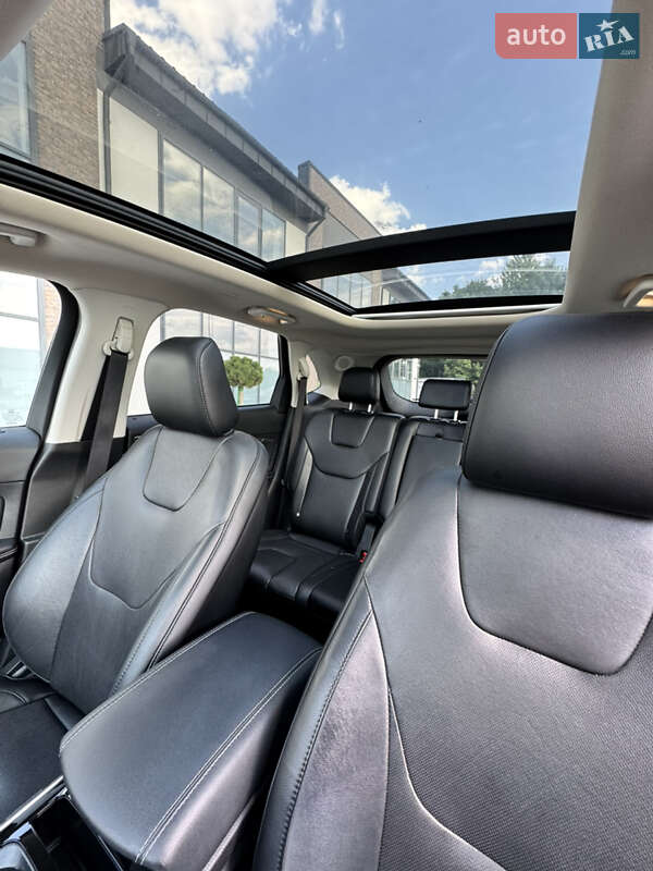 Внедорожник / Кроссовер Ford Edge 2020 в Тернополе
