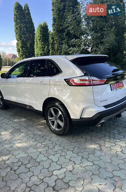 Внедорожник / Кроссовер Ford Edge 2020 в 