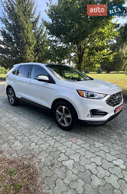 Внедорожник / Кроссовер Ford Edge 2020 в 
