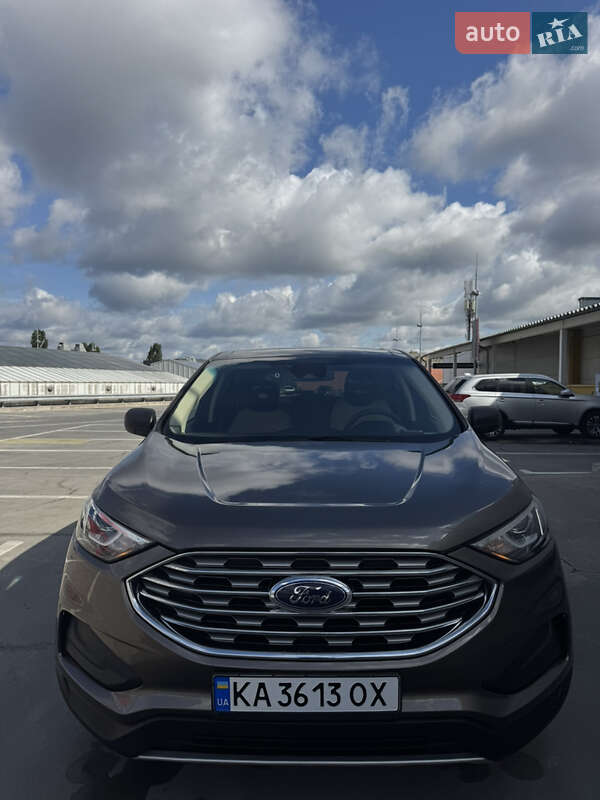 Внедорожник / Кроссовер Ford Edge 2019 в Киеве