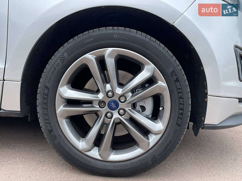 Внедорожник / Кроссовер Ford Edge 2016 в Киеве