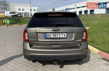 Позашляховик / Кросовер Ford Edge 2013 в 