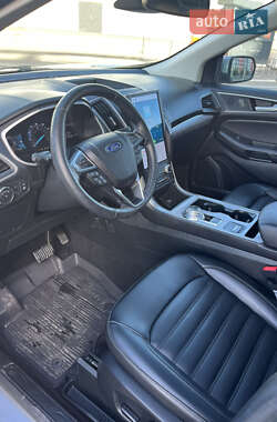 Внедорожник / Кроссовер Ford Edge 2021 в 