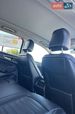 Внедорожник / Кроссовер Ford Edge 2021 в 
