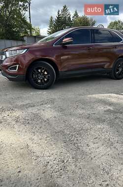 Внедорожник / Кроссовер Ford Edge 2016 в 