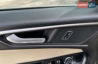 Внедорожник / Кроссовер Ford Edge 2016 в 