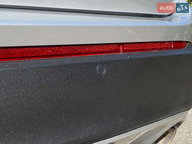 Внедорожник / Кроссовер Ford Edge 2017 в Ровно