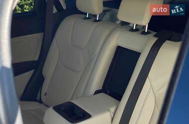 Внедорожник / Кроссовер Ford Edge 2017 в 