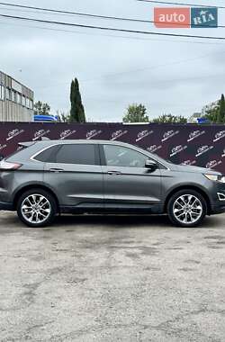 Внедорожник / Кроссовер Ford Edge 2017 в 