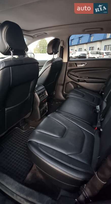 Внедорожник / Кроссовер Ford Edge 2016 в Ровно