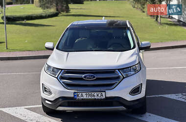 Позашляховик / Кросовер Ford Edge 2016 в 