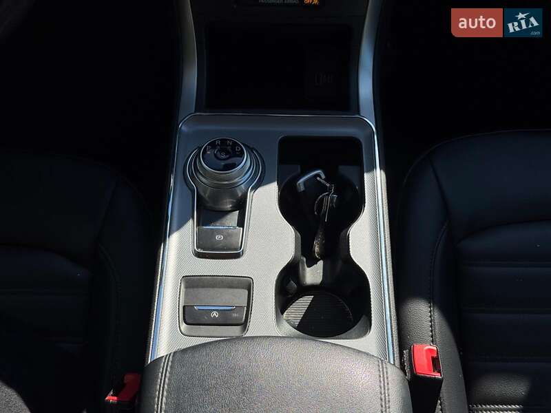 Позашляховик / Кросовер Ford Edge 2021 в Києві
