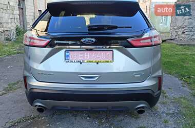 Позашляховик / Кросовер Ford Edge 2020 в 