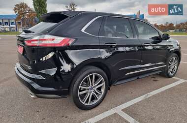 Внедорожник / Кроссовер Ford Edge 2019 в 
