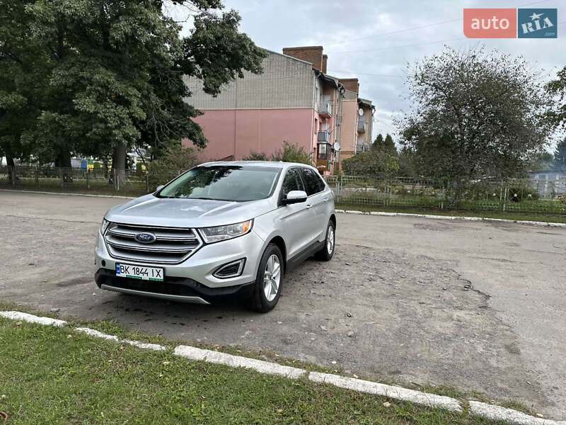 Позашляховик / Кросовер Ford Edge 2018 в Березному