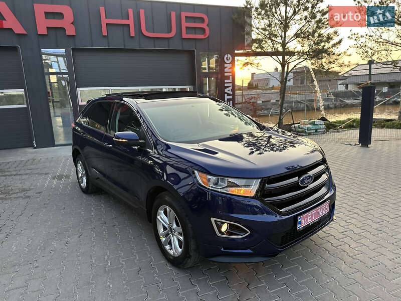 Позашляховик / Кросовер Ford Edge 2016 в 