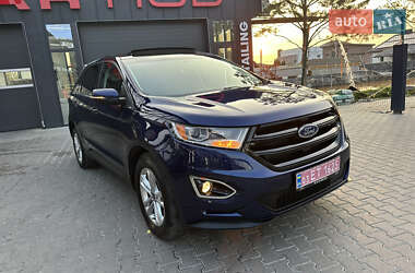 Позашляховик / Кросовер Ford Edge 2016 в 