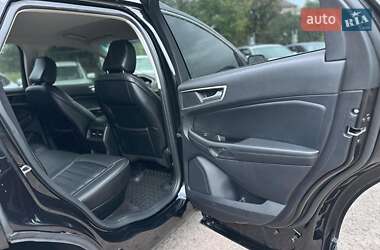 Внедорожник / Кроссовер Ford Edge 2019 в 