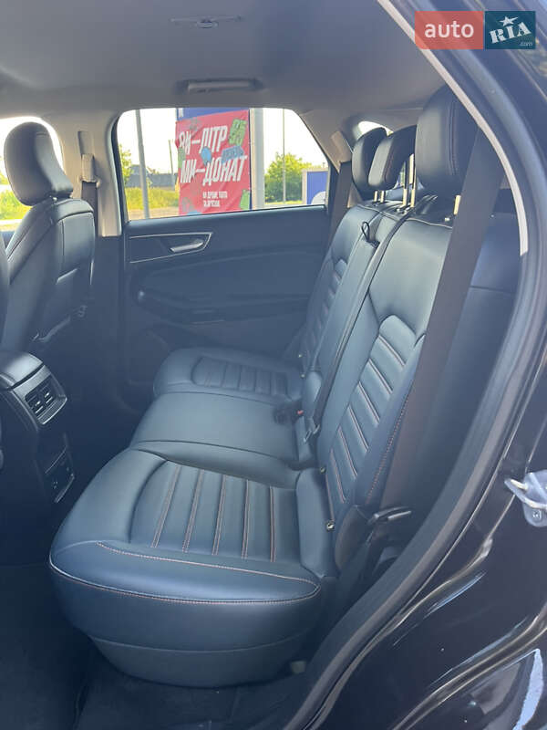 Внедорожник / Кроссовер Ford Edge 2022 в Дубно