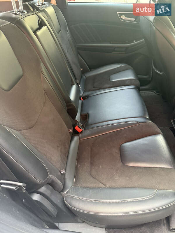 Позашляховик / Кросовер Ford Edge 2016 в Дніпрі фото 16 Позашляховик / Кросовер Ford Edge 2016 в Дніпрі