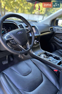 Внедорожник / Кроссовер Ford Edge 2020 в 