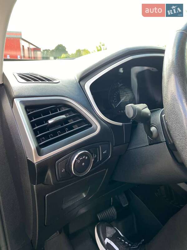 Внедорожник / Кроссовер Ford Edge 2015 в Здолбунове фото 14 Внедорожник / Кроссовер Ford Edge 2015 в Здолбунове