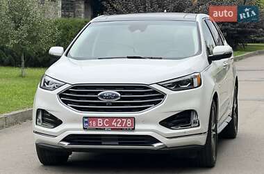 Внедорожник / Кроссовер Ford Edge 2020 в 