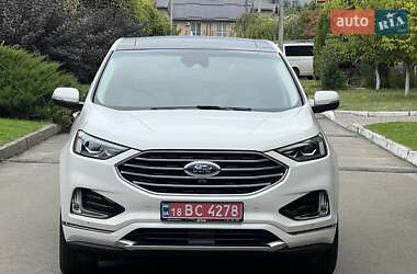 Внедорожник / Кроссовер Ford Edge 2020 в 