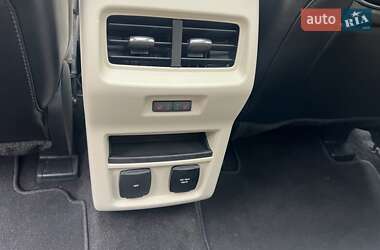 Внедорожник / Кроссовер Ford Edge 2020 в 