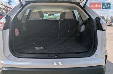 Внедорожник / Кроссовер Ford Edge 2019 в 
