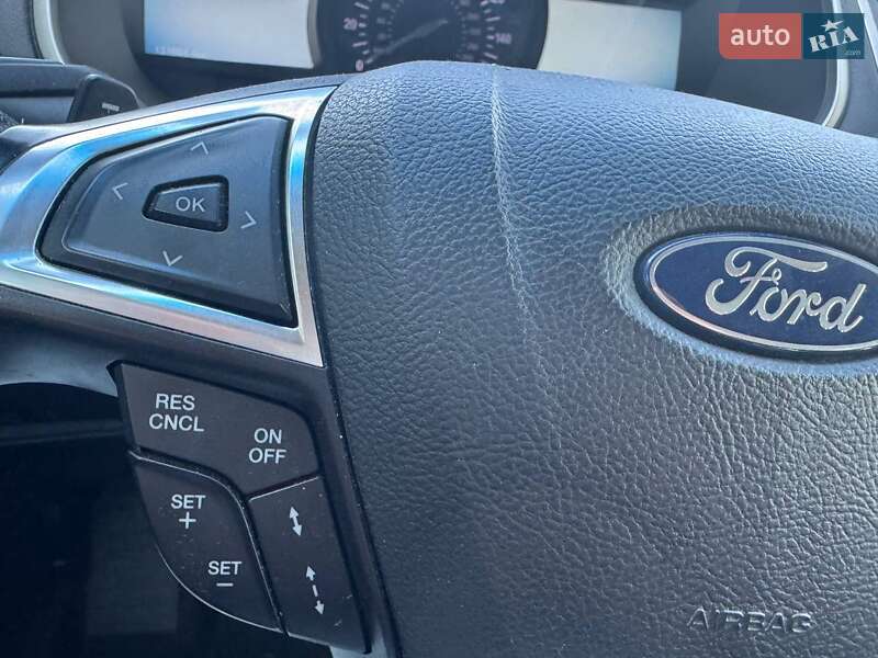 Позашляховик / Кросовер Ford Edge 2018 в Києві