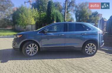Позашляховик / Кросовер Ford Edge 2018 в 
