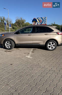 Внедорожник / Кроссовер Ford Edge 2020 в 