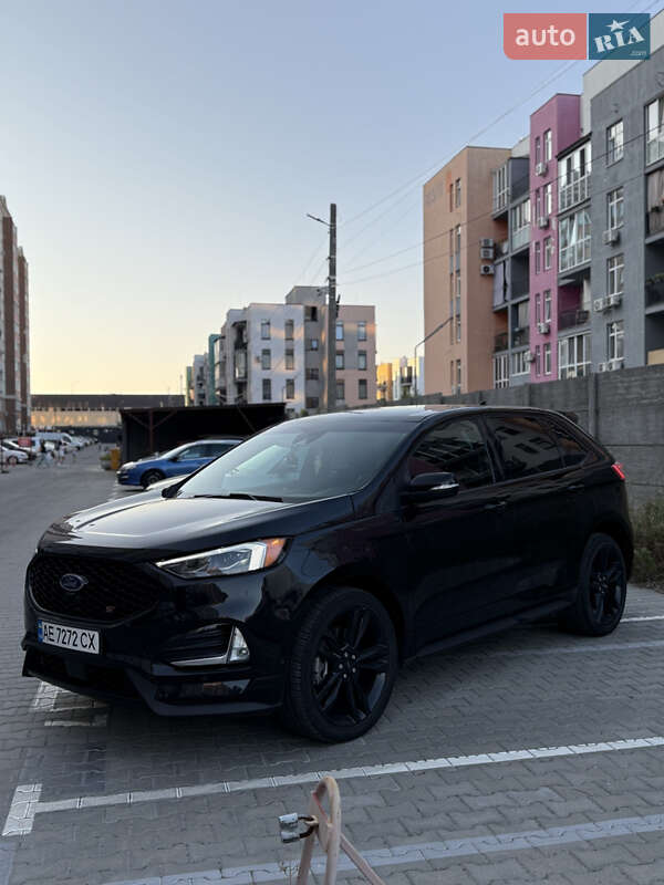 Ford Edge 2019