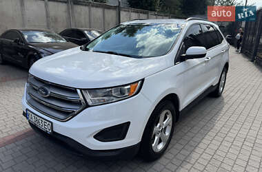 Внедорожник / Кроссовер Ford Edge 2015 в 