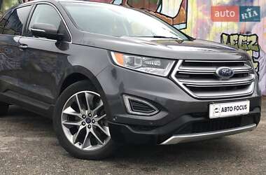 Позашляховик / Кросовер Ford Edge 2017 в 