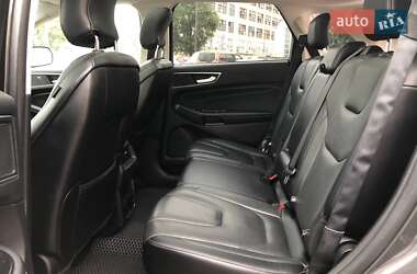 Позашляховик / Кросовер Ford Edge 2017 в 