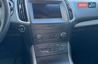 Внедорожник / Кроссовер Ford Edge 2020 в 