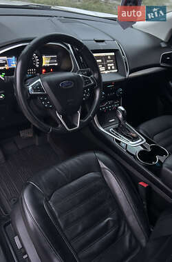 Внедорожник / Кроссовер Ford Edge 2015 в 