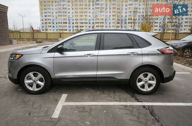 Позашляховик / Кросовер Ford Edge 2022 в 